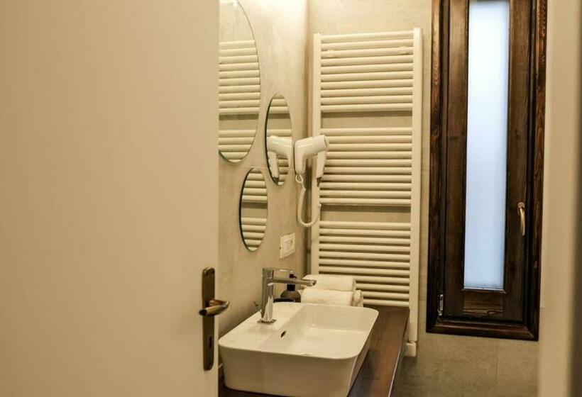 膳宿费 La Stanza Del Barone