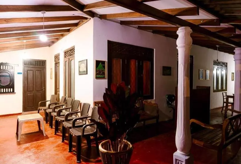 ペンション Savenndra