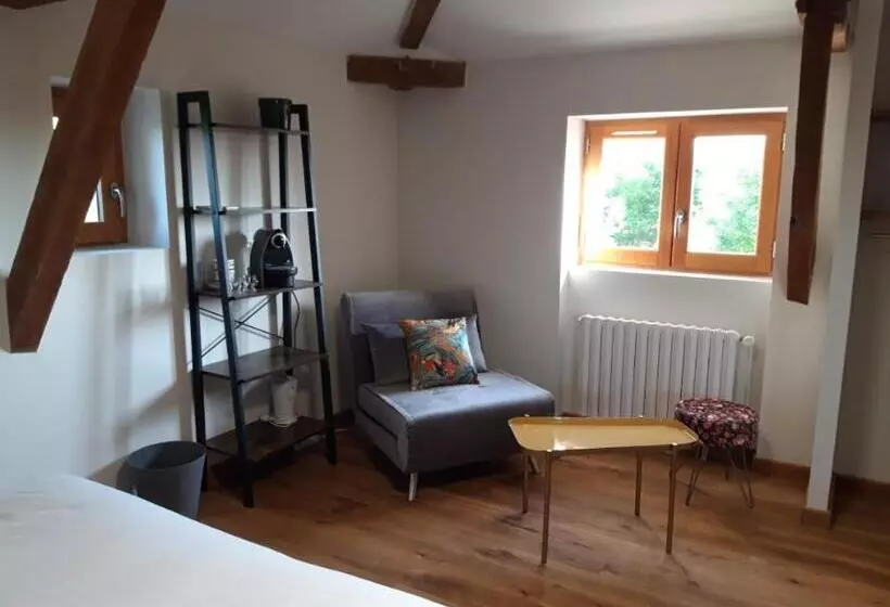 ペンション ô Trois Puits