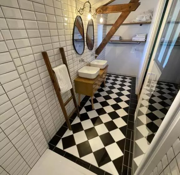 ペンション ô Trois Puits