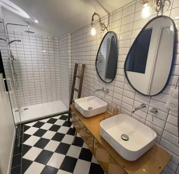 ペンション ô Trois Puits