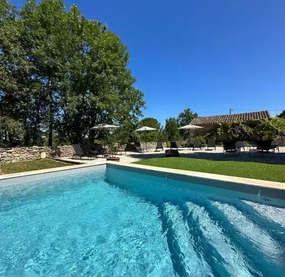 ペンション ô Trois Puits