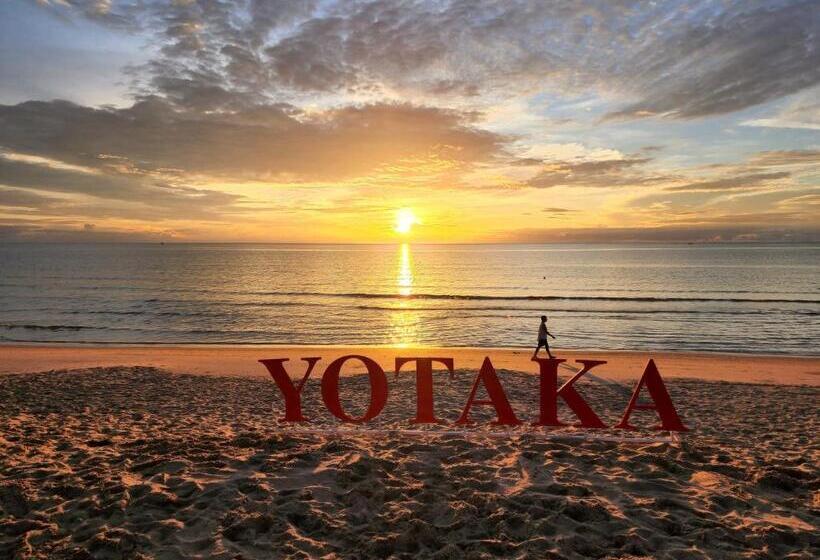 Resort Yotaka Khanom