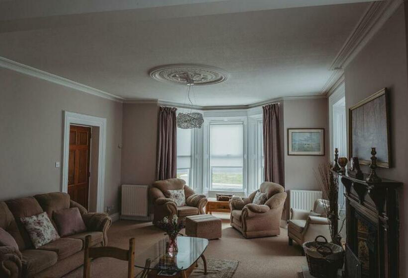 Sunbeam Bed And Breakfast