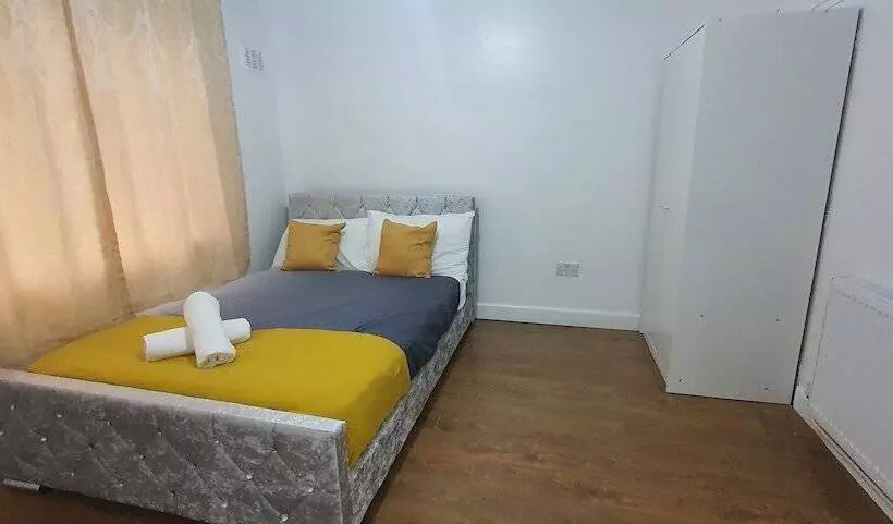 Aamiaismajoitus (B&B) Marahomes