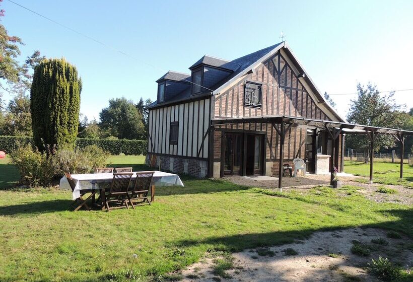 膳宿费 La Villa Qui A Du Chien