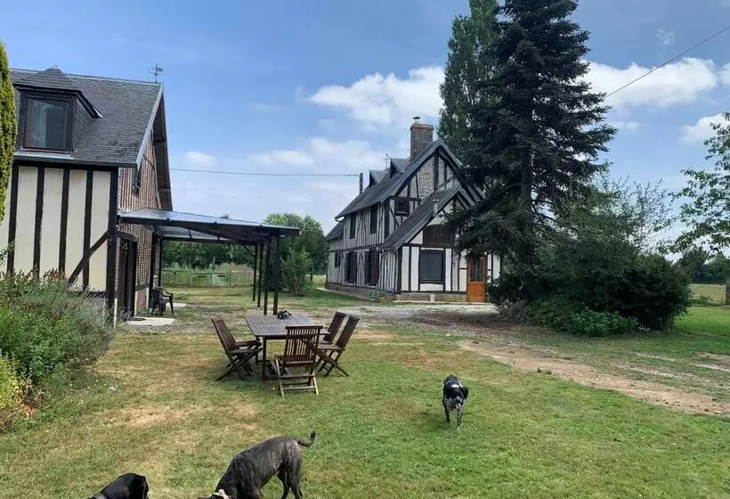 ペンション La Villa Qui A Du Chien