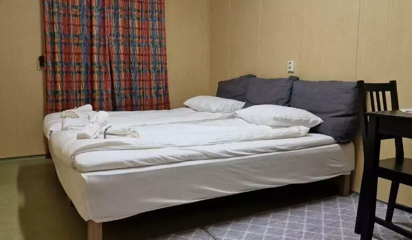 ペンション Tinyhouse Guesthouse Next To Forest And Lake