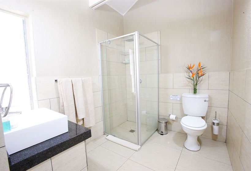 אתר נופש First Group Waterberry Hill