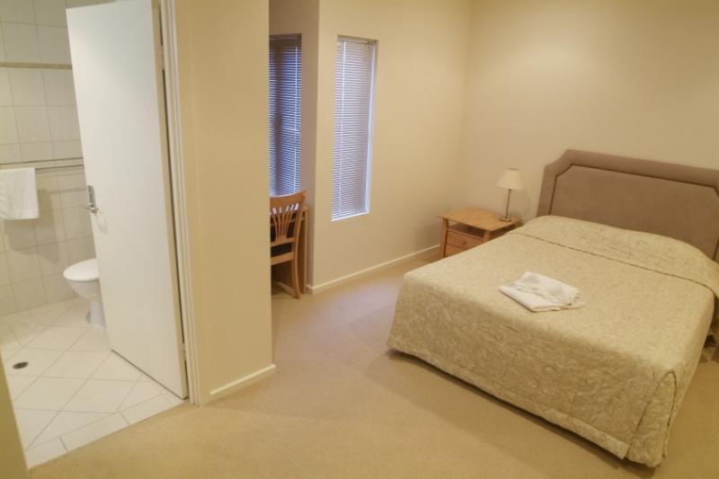 Glenelg Beachside Apartments