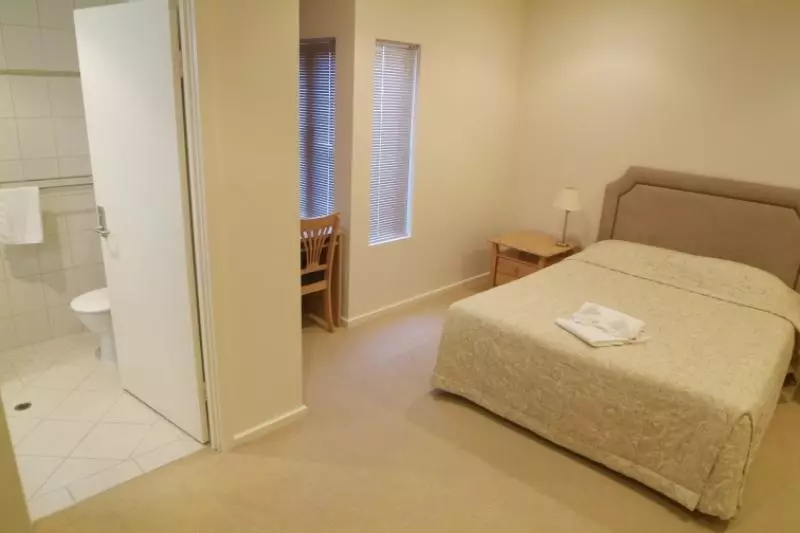 Glenelg Beachside Apartments