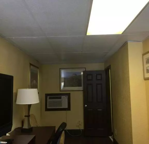 ホテル Americas Best Value Inn Stone Mountain Atlanta E