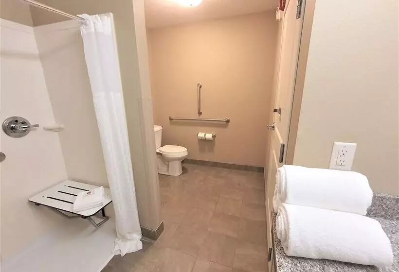 호텔 Amerivu Inn And Suites  Chisago City