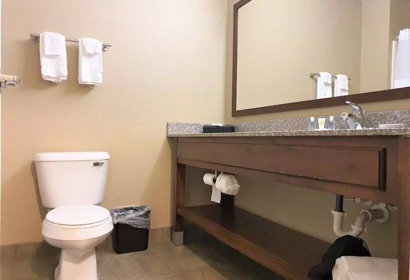 호텔 Amerivu Inn And Suites  Chisago City