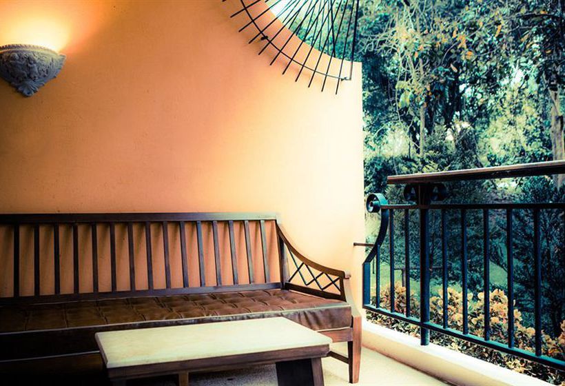 בית מלון כפרי Balios Resort Khaoyai