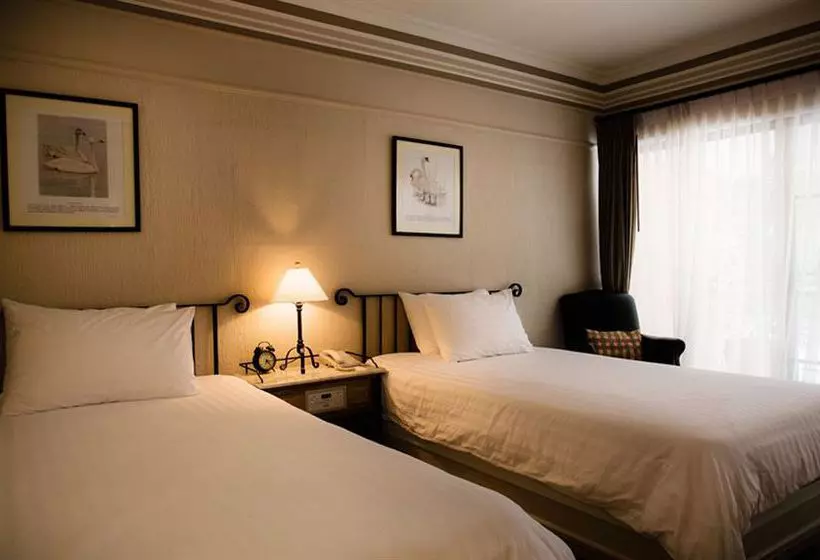 בית מלון כפרי Balios Resort Khaoyai