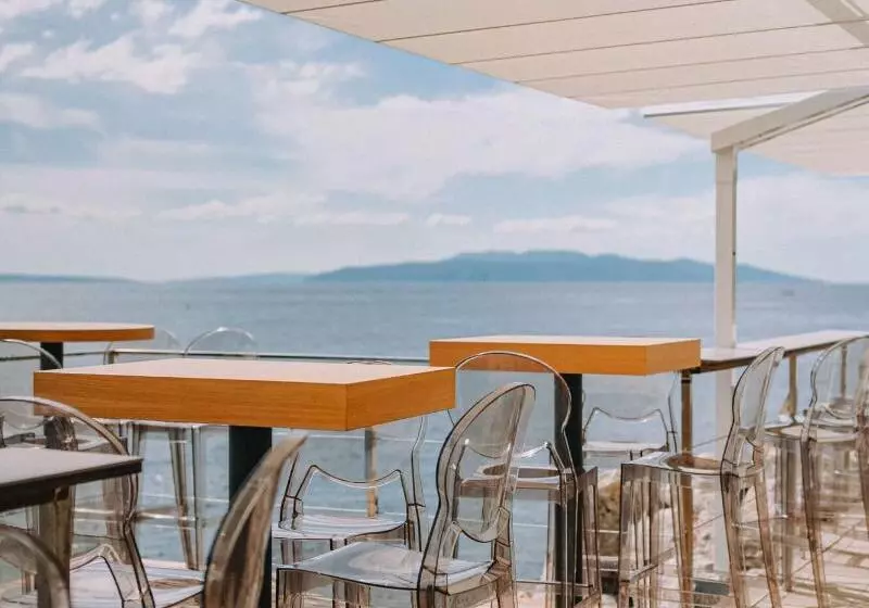 Bevanda Hotel & Restaurant Unique Adriatic