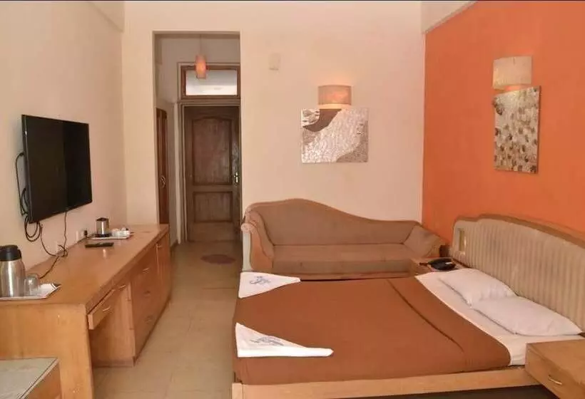Hotel Calangute Residency