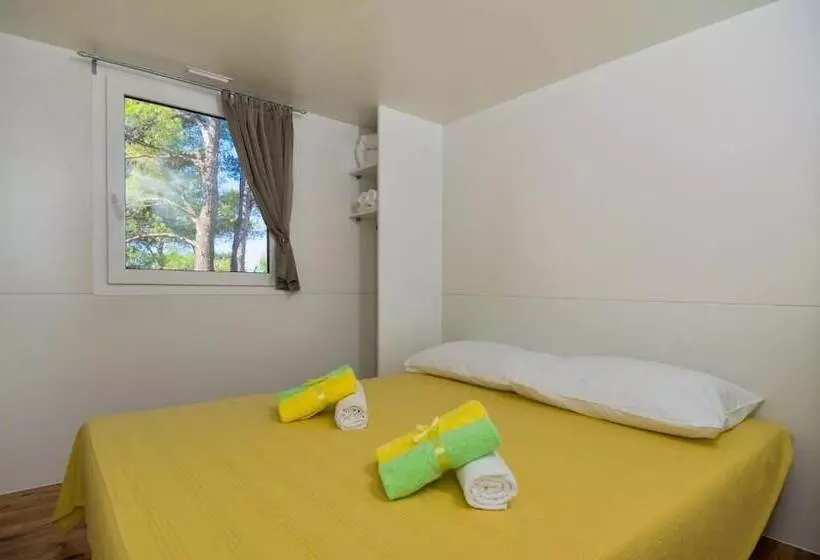 هتل Mobile Homes Camp Perna   Adriatic Kampovi