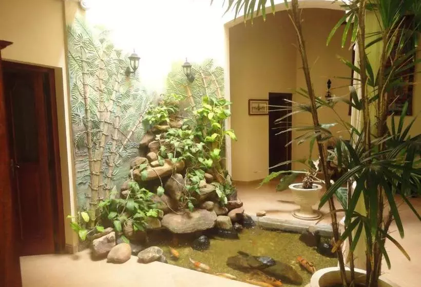 فندق Dedduwa Boat House