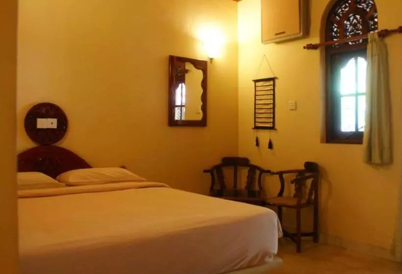 فندق Dedduwa Boat House