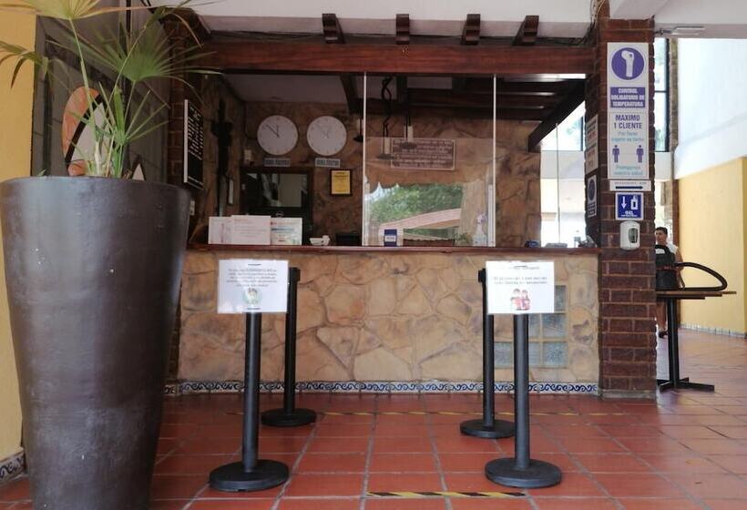 فندق Estancia San Carlos Guayabitos