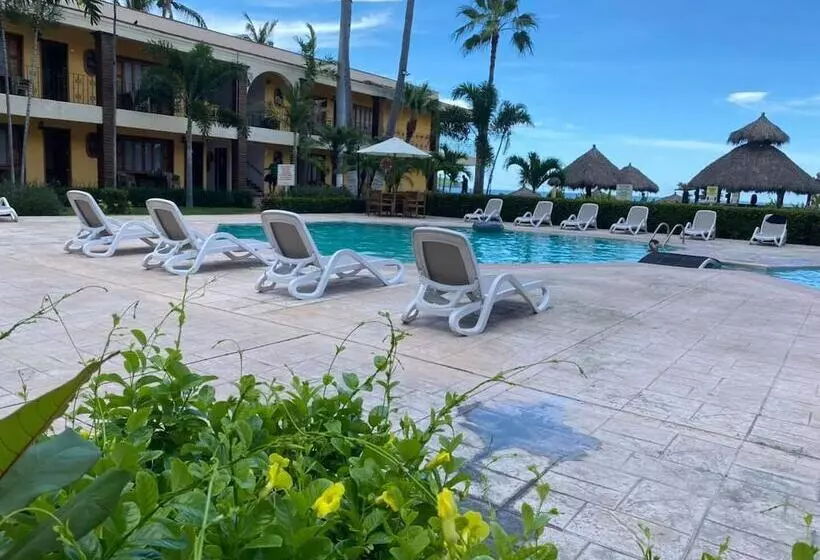 فندق Estancia San Carlos Guayabitos