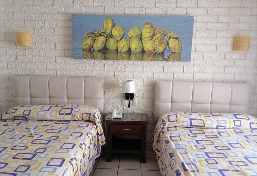 فندق Estancia San Carlos Guayabitos