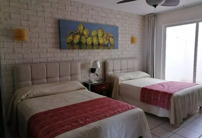 فندق Estancia San Carlos Guayabitos