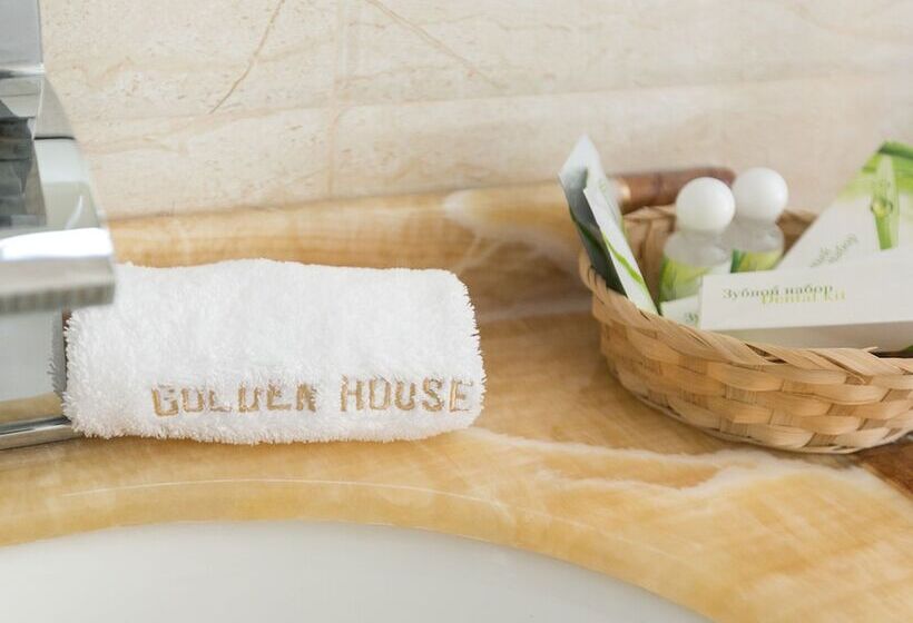 هتل Golden House