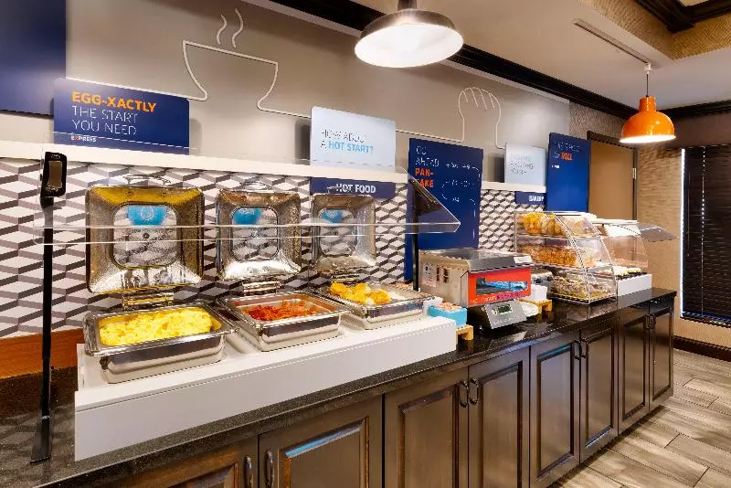 Holiday Inn Express Hotel & Suites Billings, An Ihg