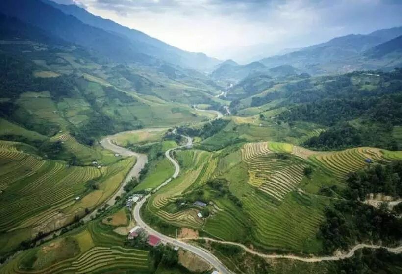 A25 Hotel   29 Thác Bạc Sapa