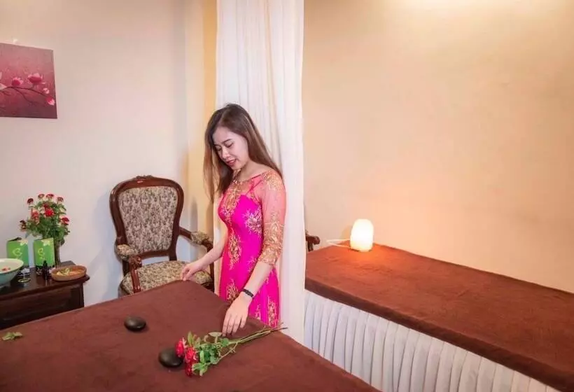 A25 Hotel   29 Thác Bạc Sapa