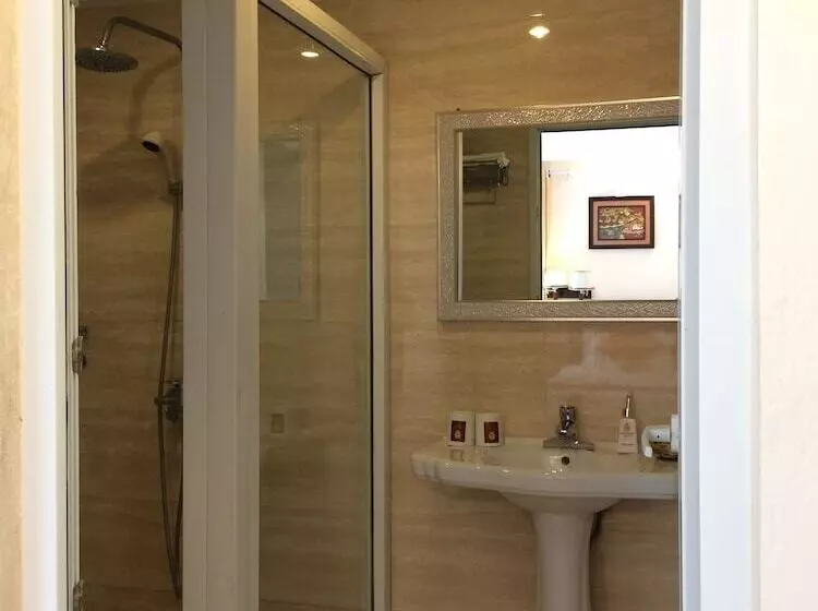 A25 Hotel   29 Thác Bạc Sapa