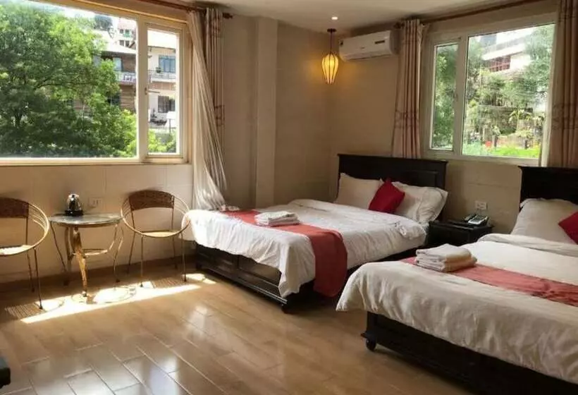 A25 Hotel   29 Thác Bạc Sapa