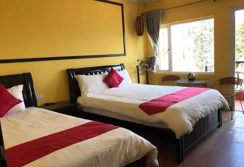 A25 Hotel   29 Thác Bạc Sapa