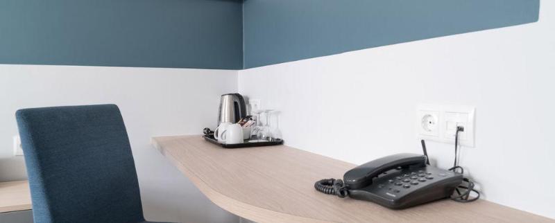 هتل Isafjördur   Torg