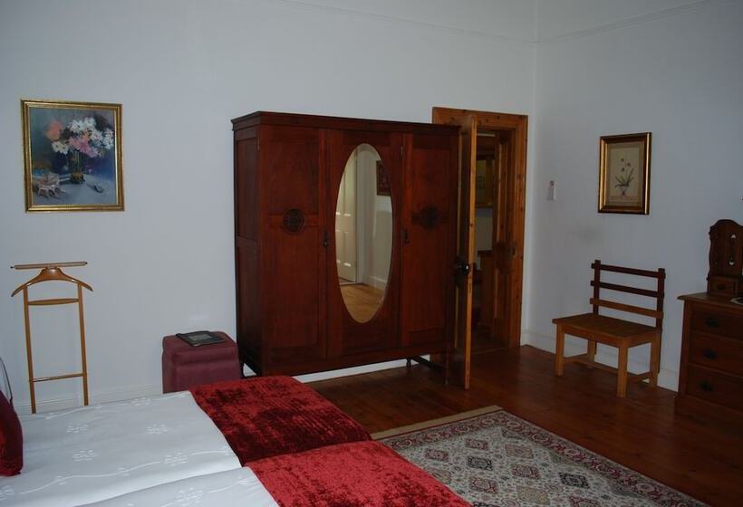 ホテル Kingna Lodge