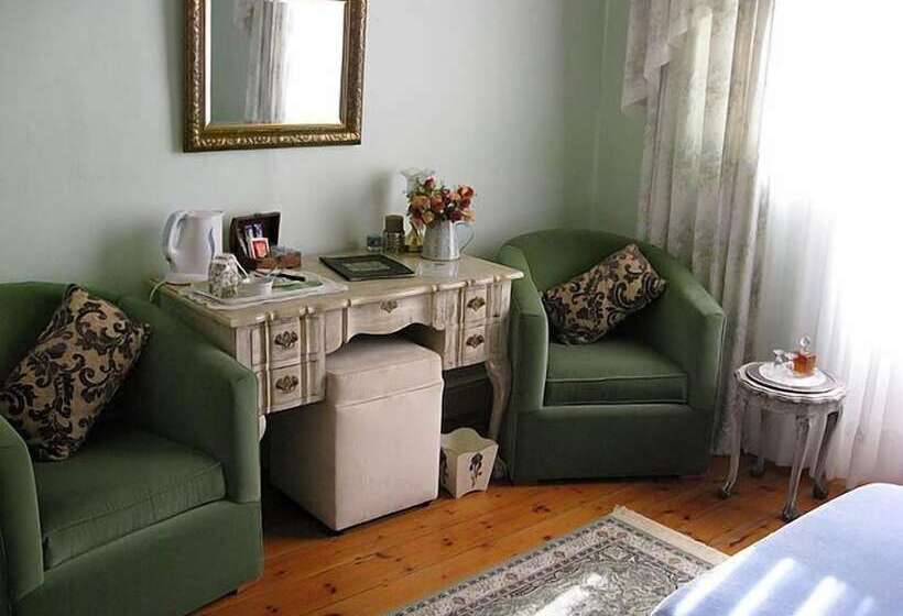 ホテル Kingna Lodge