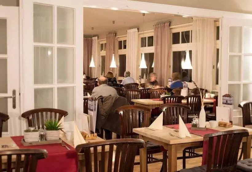 בית מלון כפרי Kloster Remise