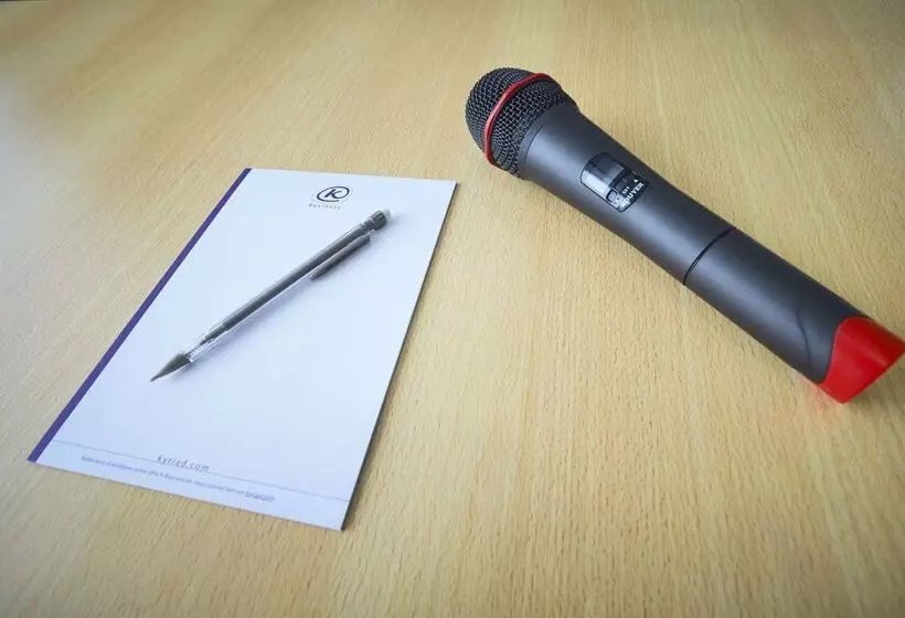 Отель Kyriad Angers Ouest Beaucouzé