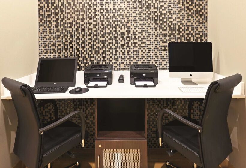 فندق La Quinta By Wyndham Billings