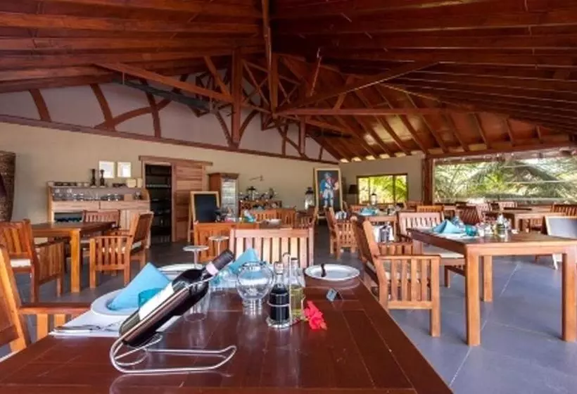 هتل Le Vasseur La Buse Eco Resort