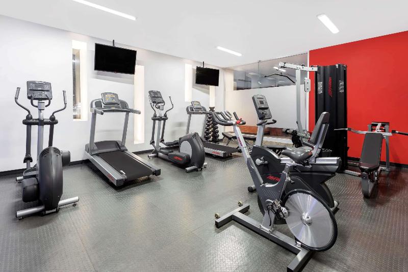 هتل Ramada Encore By Wyndham Queretaro