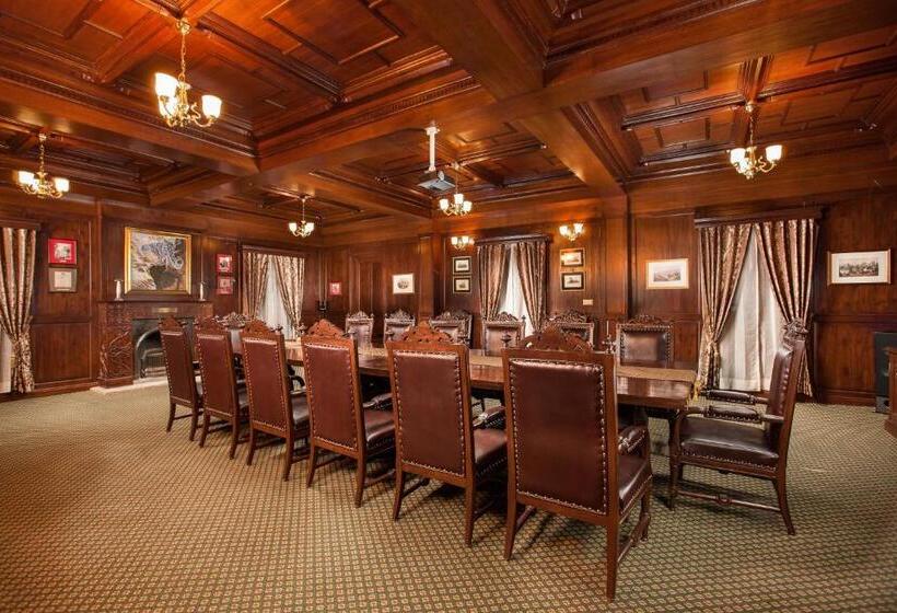 فندق The Himalayan