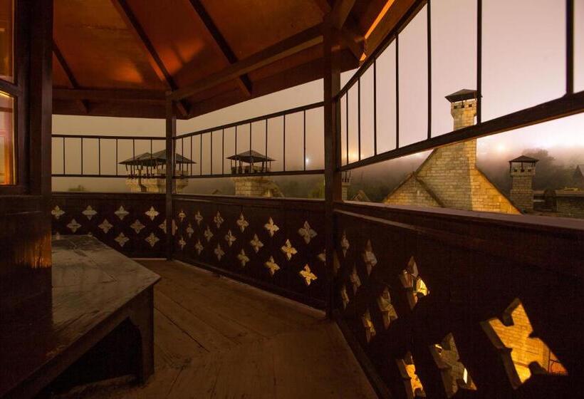 فندق The Himalayan