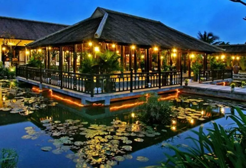 هتل Villa Hoa Su   Frangipani Village Resort