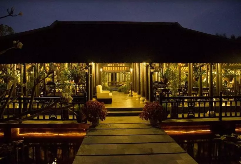 هتل Villa Hoa Su   Frangipani Village Resort