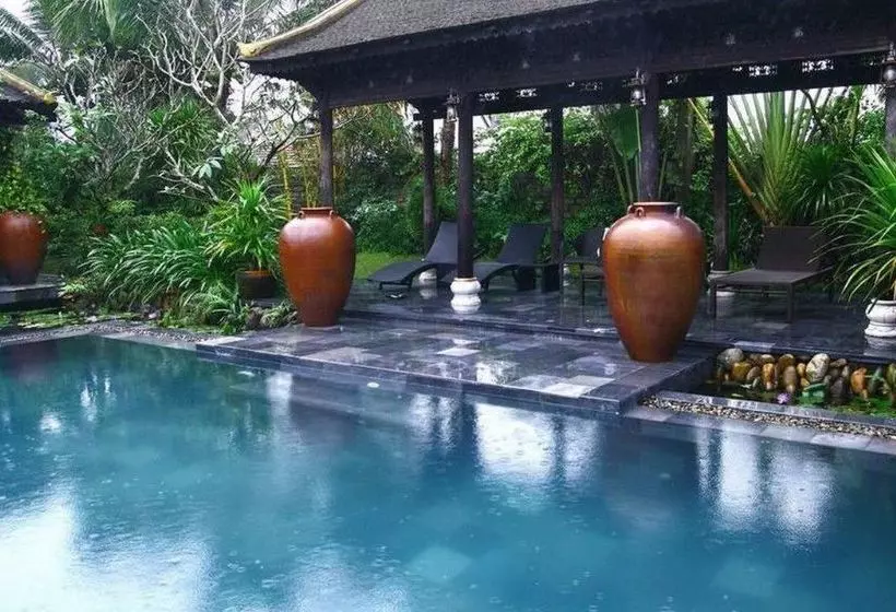 هتل Villa Hoa Su   Frangipani Village Resort