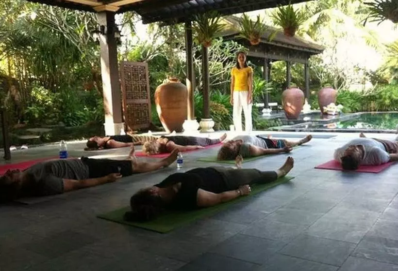 هتل Villa Hoa Su   Frangipani Village Resort